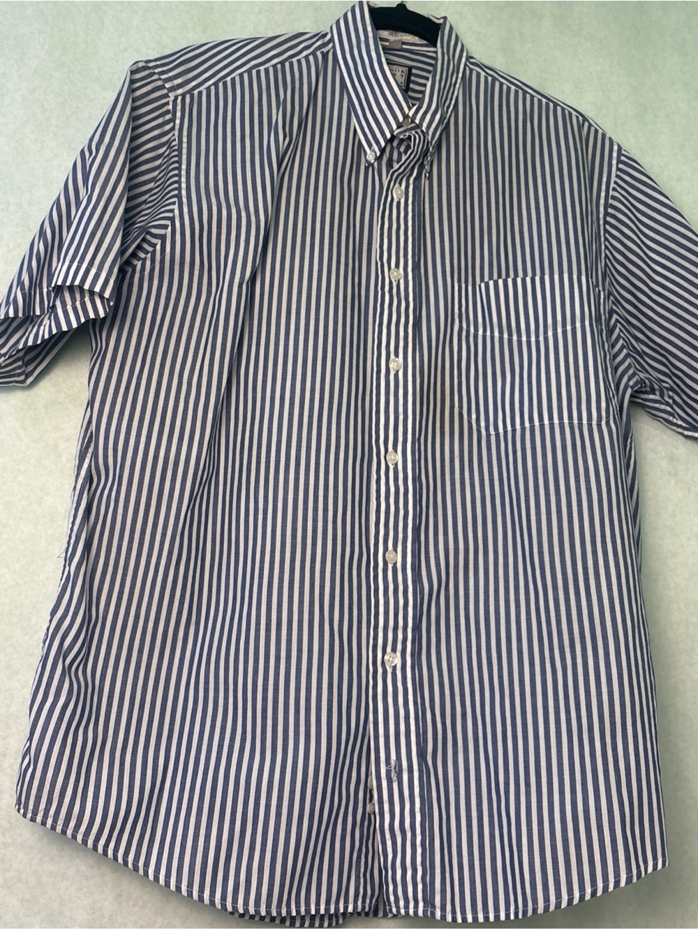 Windsor shirt co. Men's Button-Down Short Sleeve Shirt - Navy and Gray Striped L